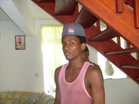 ME RIEN KE ME